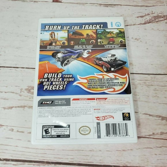 THQ Megamind, Hotwheels, Up & Wheel Of Fortune Wii 4 Game Bundle No Scratches - Picture 9 of 12